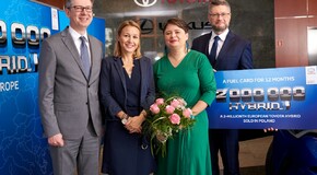 2-milionowa hybryda Toyoty sprzedana w Polsce